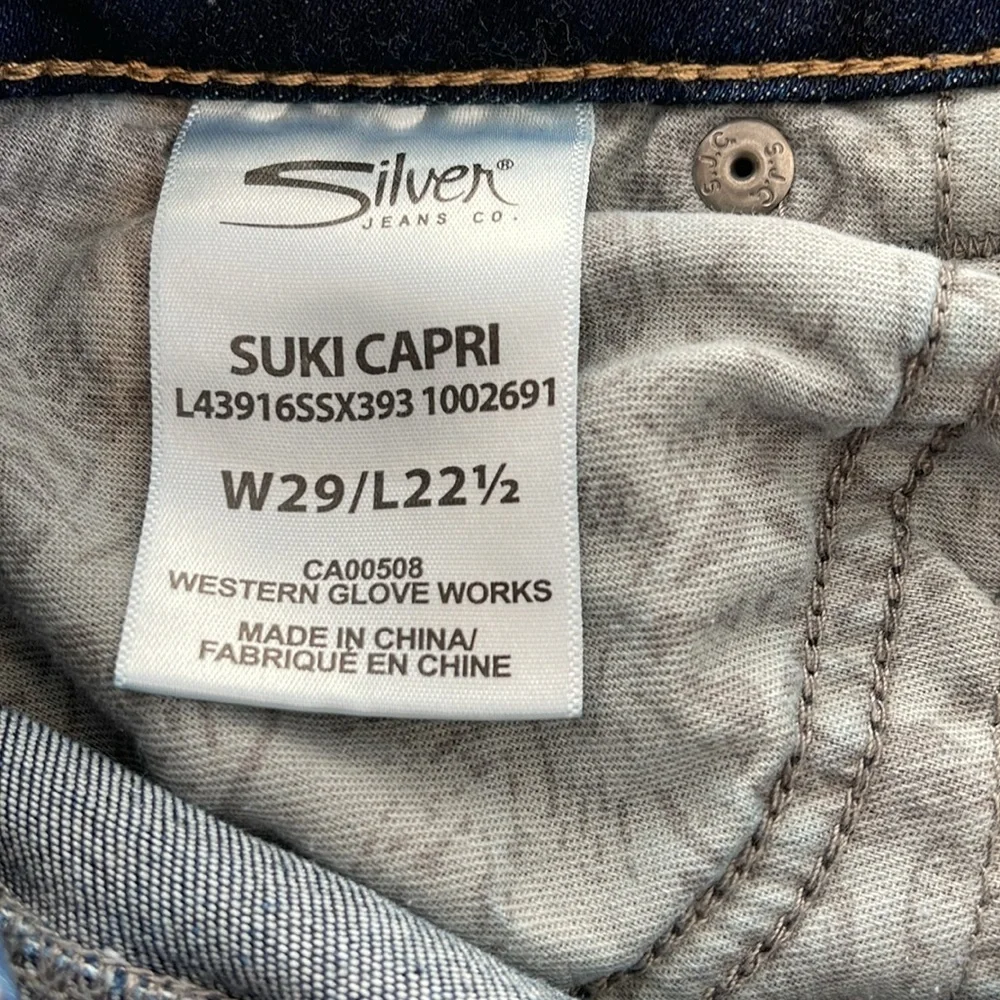 Silver Jean Co | Indigo Suki Capri | Dark Wash | W29/L22.5 - Picture 9 of 9